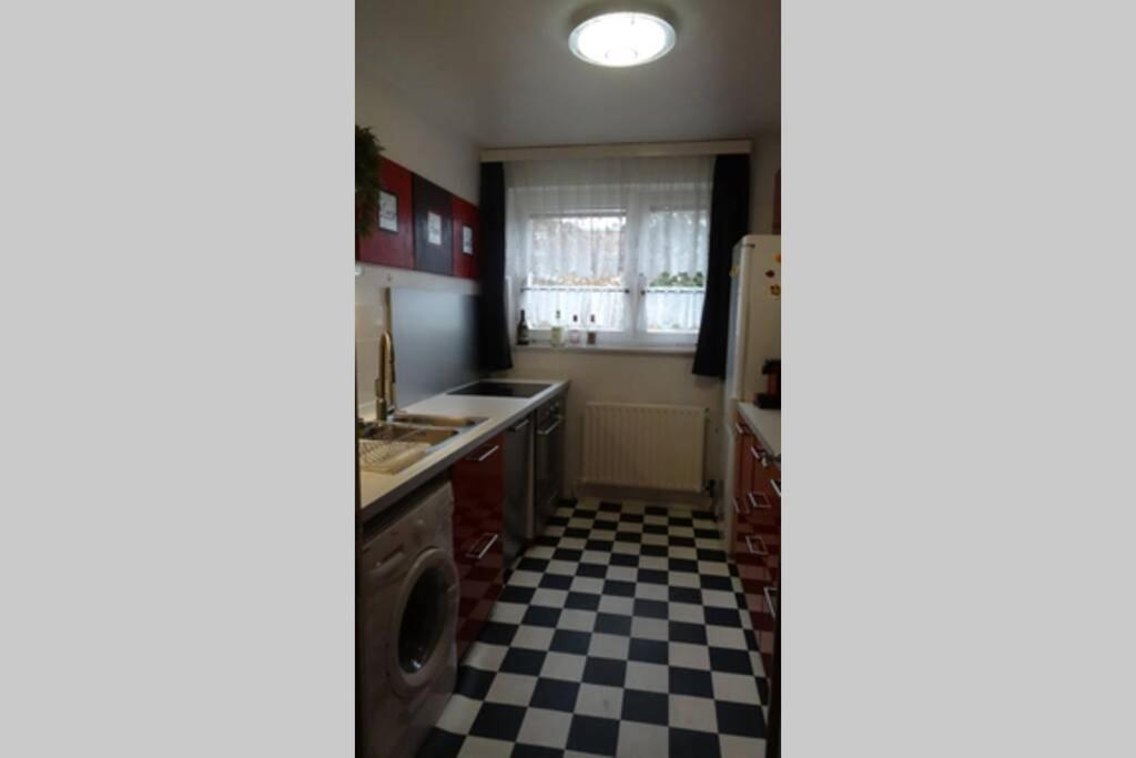 Schoene, Ruhige Wohnung In Berlin-Steglitz エクステリア 写真